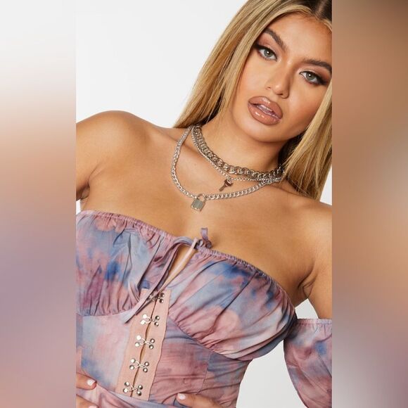 PrettyLittleThing Bodysuit NEW Renaissance Cloud Print Corset Closure US 2 - Picture 2 of 11